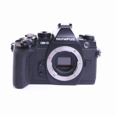 Olympus OM-D E-M1 DSLM Systemkamera (Body) schwarz (gut)